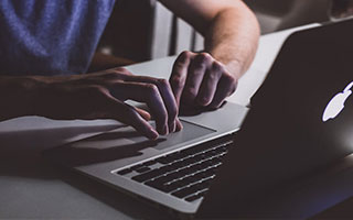 爱游戏在线登录-勒布朗詹姆斯再现荣耀，将为美国国家队征战奥运会