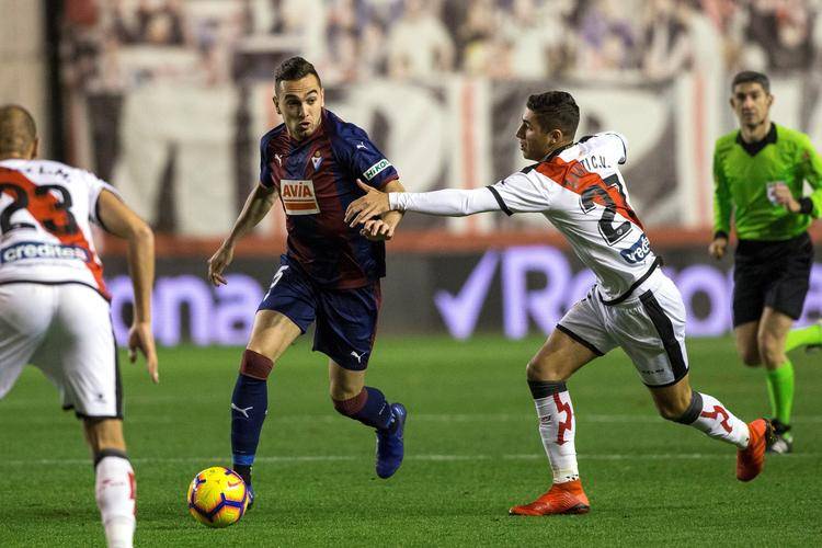 包含奥萨苏纳痛失积分,陷入保级泥潭的词条 包含奥萨苏纳痛失积分,陷入保级泥潭的词条