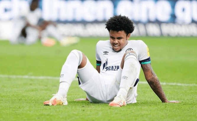 爱游戏网页版登录入口-包含沙尔克主场艰难取胜，保住中游位置的词条