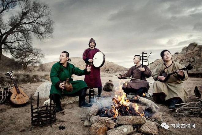 美国破尘封腾格尔传统勇夺冠军 美国破尘封腾格尔传统勇夺冠军