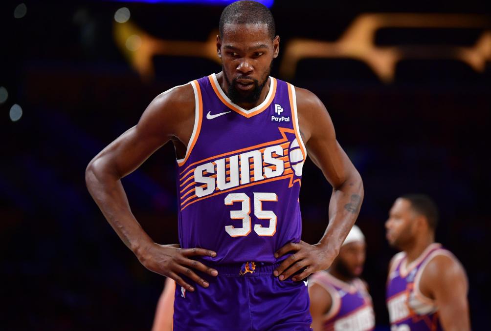 勇士战胜热火，杜兰特压哨绝杀