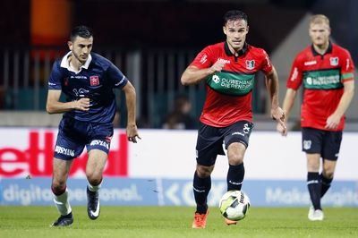 爱游戏网页版登录入口-包含激烈竞争！足球赛事再度引爆球迷热情的词条