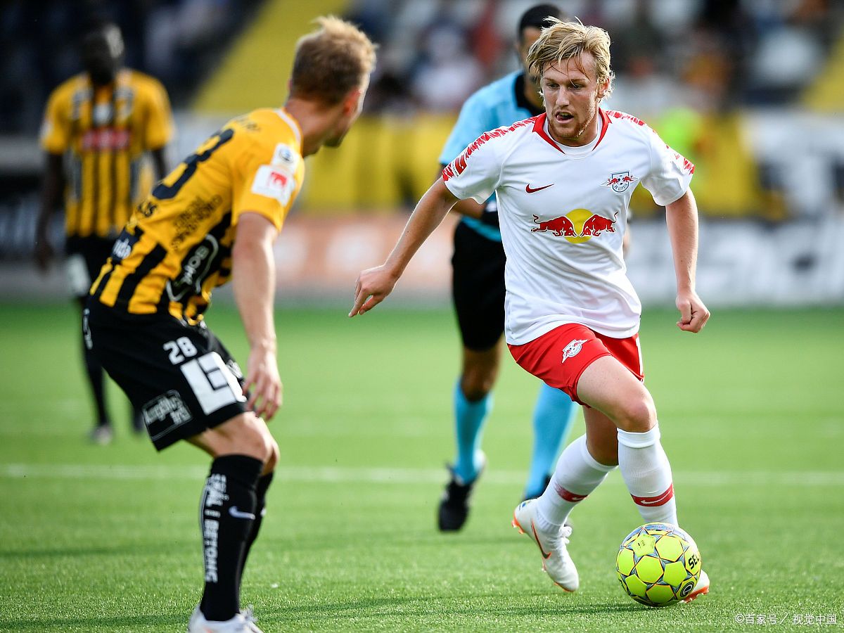 法兰克福客场大捷,净胜三球的简单介绍 法兰克福客场大捷,净胜三球的简单介绍