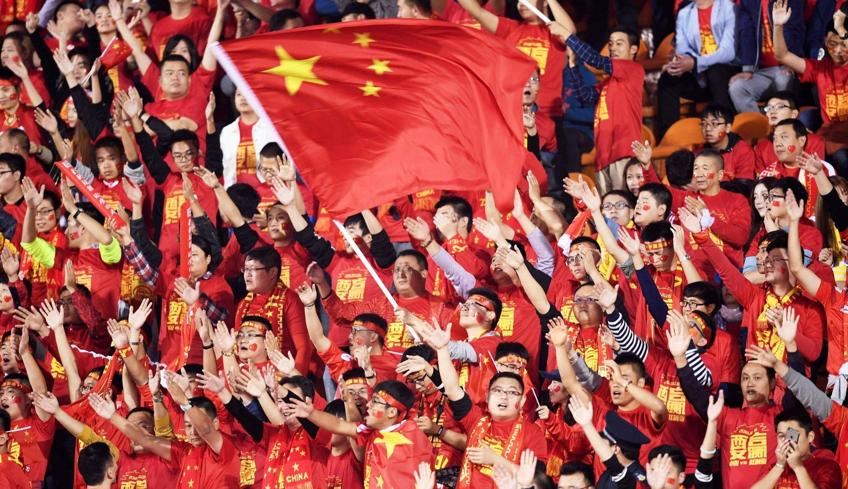 爱游戏官方入口-包含职业足球赛事日益激烈，球队竞争激烈的词条