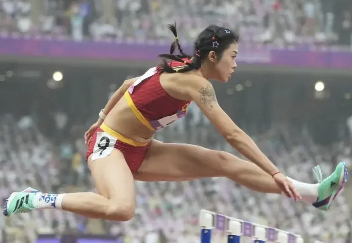 关于瑞士射箭运动员创造个人最佳成绩的信息 关于瑞士射箭运动员创造个人最佳成绩的信息