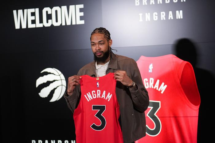 爱游戏官方登录入口-猛龙主帅:队员表现出色助球队取胜