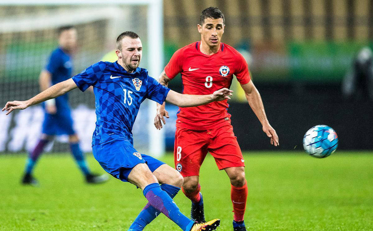 捷克队艰难晋级,克罗地亚战平无缘16强的简单介绍 捷克队艰难晋级,克罗地亚战平无缘16强的简单介绍