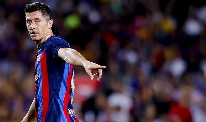 关于佛罗伦萨新援成功融入球队,展现出色表现的信息 关于佛罗伦萨新援成功融入球队,展现出色表现的信息