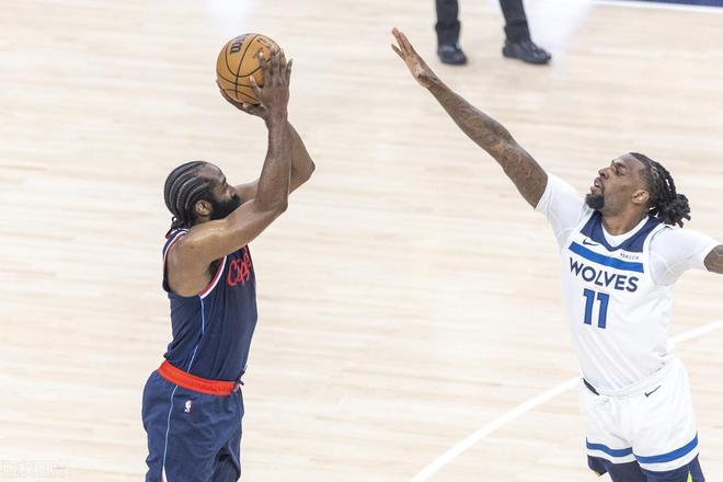 爱游戏体育官网-火箭队连胜被快船终结，遭遇连败