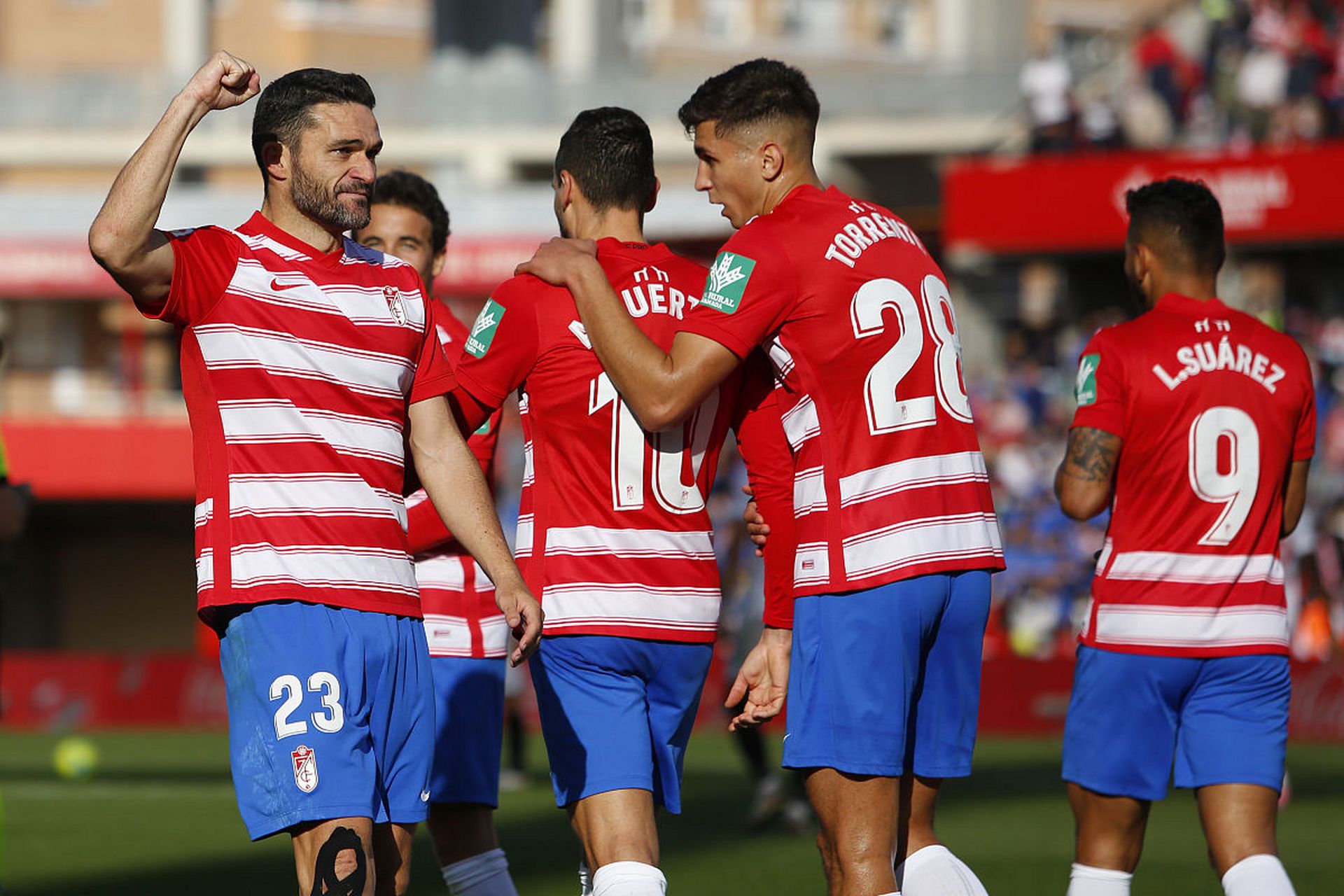 包含比利亚雷亚尔客场战平,保持在前八名的词条 包含比利亚雷亚尔客场战平,保持在前八名的词条