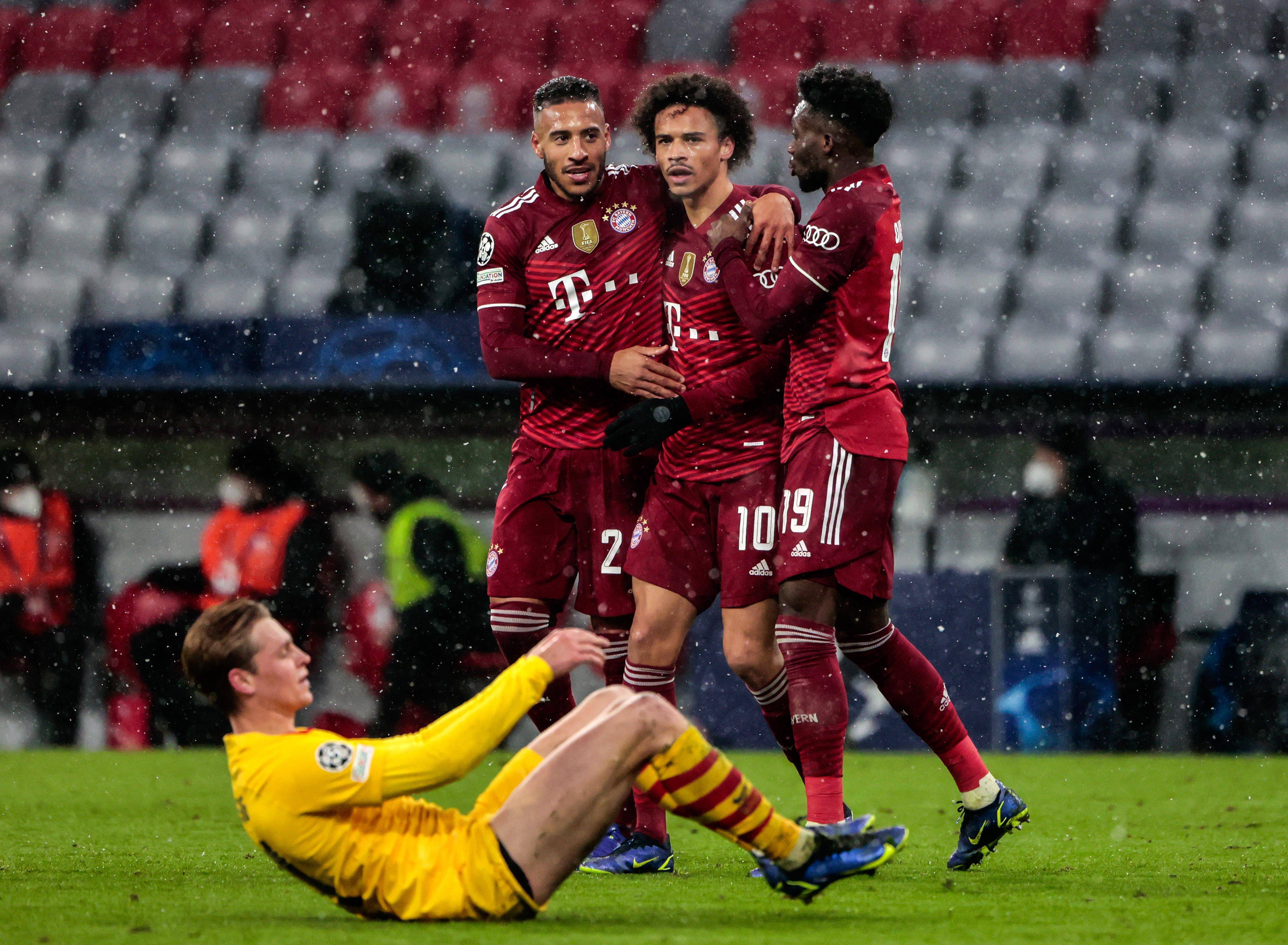 关于皇马客场大胜,晋级形势一片光明!的信息 关于皇马客场大胜,晋级形势一片光明!的信息