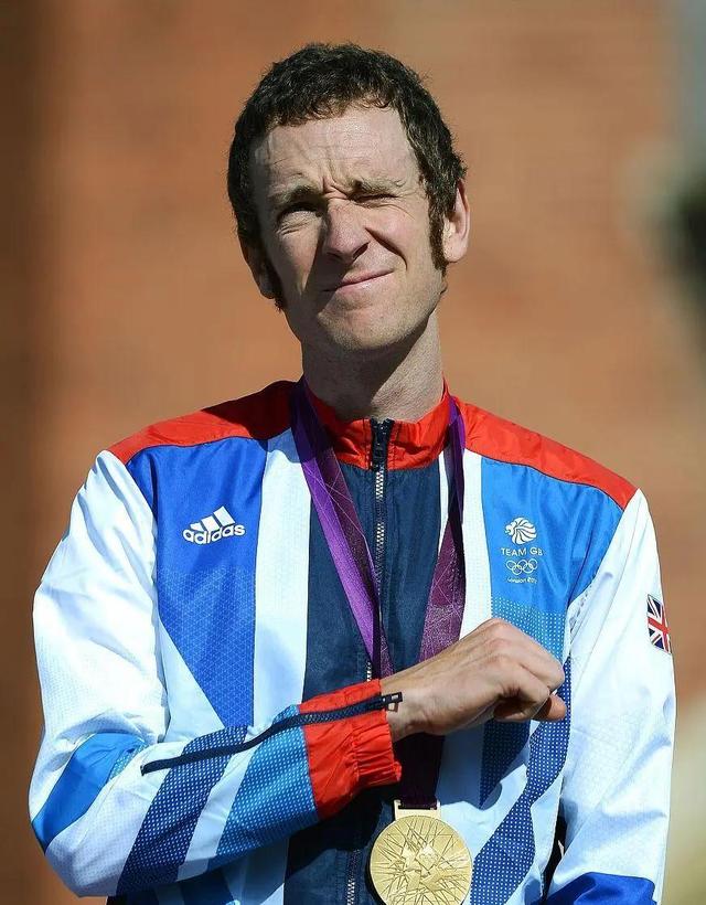 毕尔巴鄂客场力克塞尔塔,占据上风 毕尔巴鄂客场力克塞尔塔,占据上风