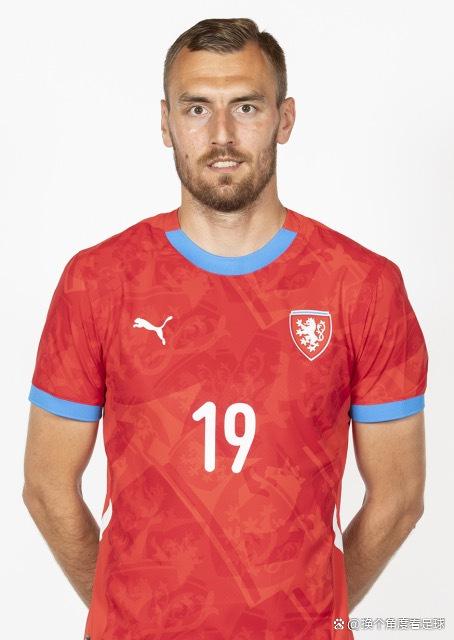 捷克国家队晋级下一轮,展现出色的表现的简单介绍 捷克国家队晋级下一轮,展现出色的表现的简单介绍