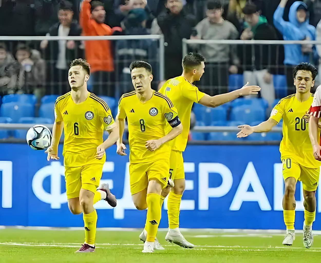 包含比利时客场险胜英格兰,小组头名在望的词条 包含比利时客场险胜英格兰,小组头名在望的词条